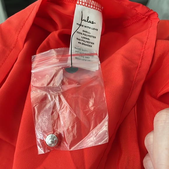 NWT LuLu’s Red Mini Dress - Picture 3 of 3